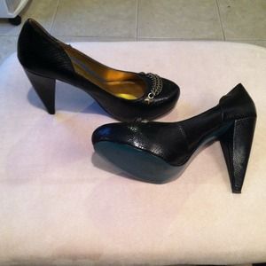 Black stilettos 7 1/2