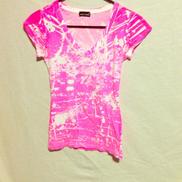 Pink "splattered" Wet Seal V-Neck