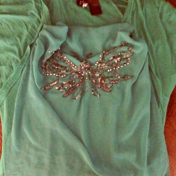 BKE Boutique Kelly green top