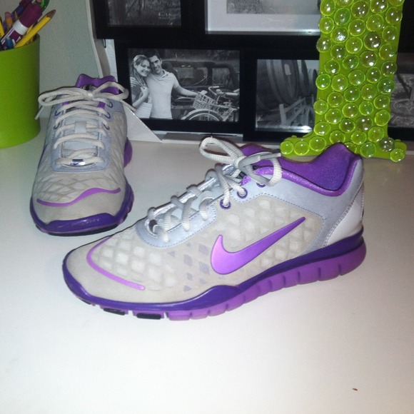 Women's Nike Frees