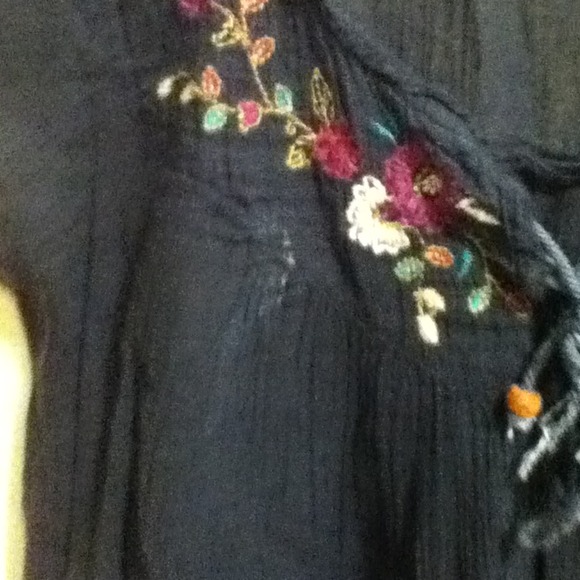 Floral blouse - Picture 2 of 2