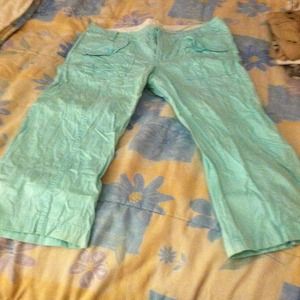 Aqua Capris