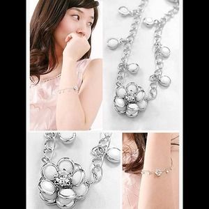 Camellia bracelet