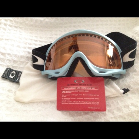 SOLD.    Ski glasses