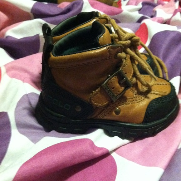 🔴🔴🔴 SOLD 🔴🔴🔴 Toddler polo boots - Picture 2 of 3