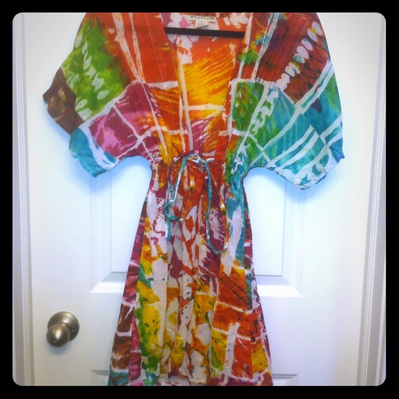 ❌❌SOLD❌❌Colorful cover up