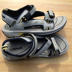 Ladies Teva Sandals