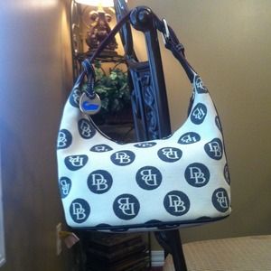 Authentic Dooney and Bourke small purse