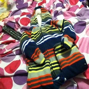 🔴🔴 SOLD 🔴🔴Boy snow suit