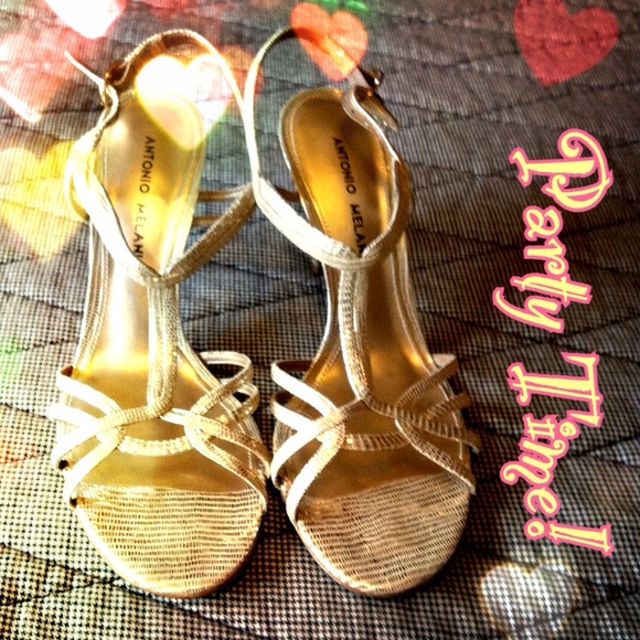 ❌SOLD❌ Gold Sparkly Stunning Heels Sz 8M NWOT