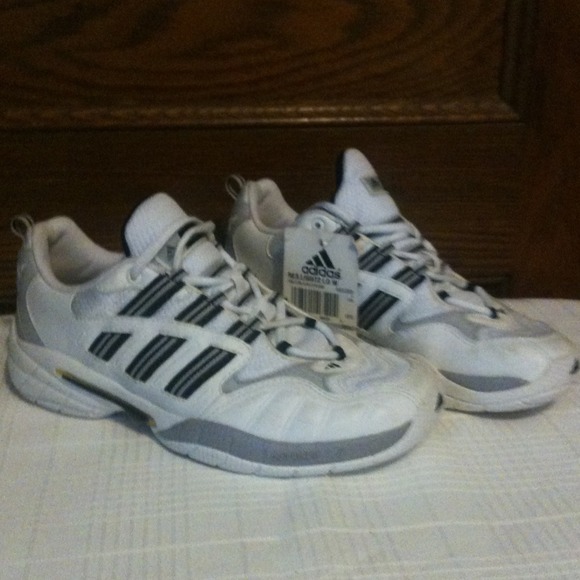 Adidas Response size 7.5