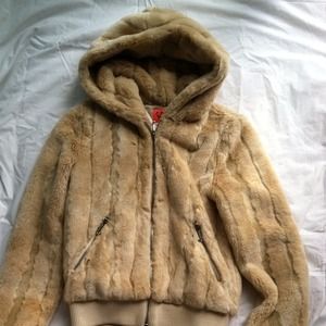 Juicy Couture faux blonde fur