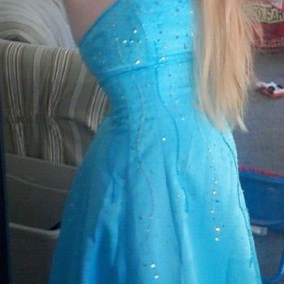 Prom Dress - Picture 2 of 2