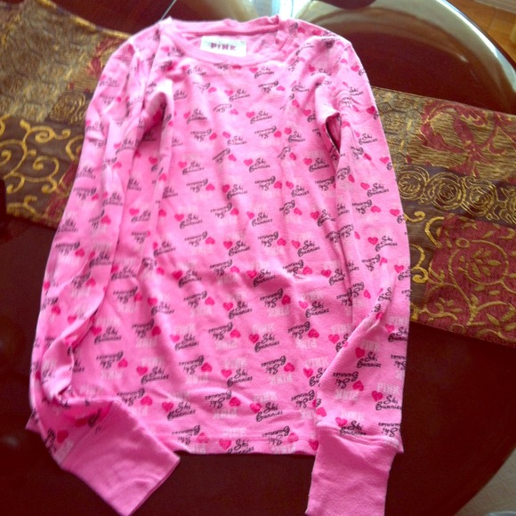 VS pink long sleeve thermal shirt✋ON HOLD✋