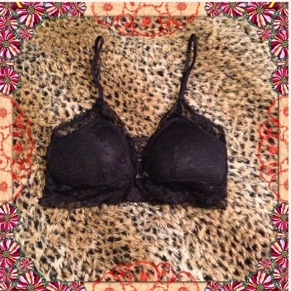 Soft demi bralettes