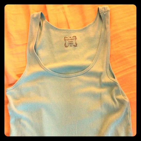 Set of 2 Old Navy Tank Tops Size XL
