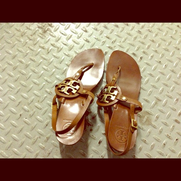 Tory burch sandal