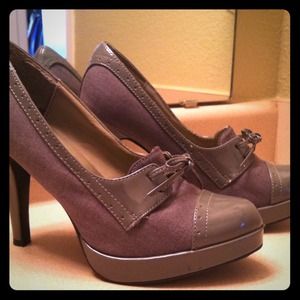 Cute grey heels and butterfly braclet