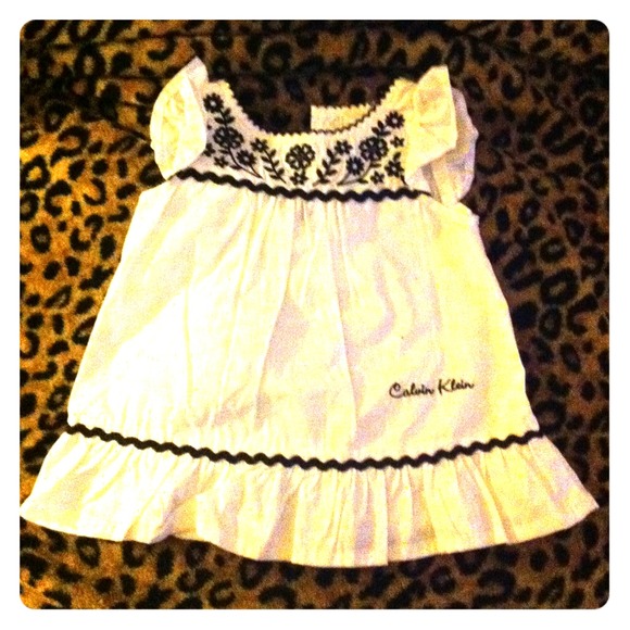 SOLD Calvin Klein baby girl outfit