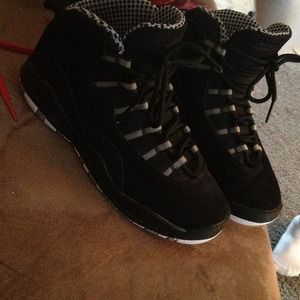 Jordan 10s all black