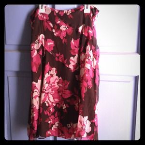 Pink Floral Nine West Skirt 100% silk