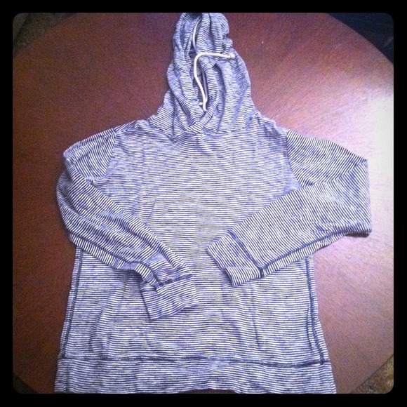 Jcrew size small lightweight navy striped hoodie