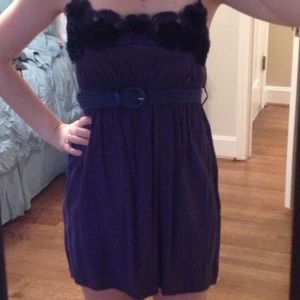 Blue belted short dress with rosettes on chest