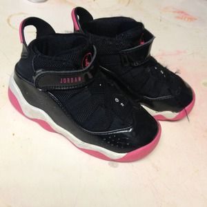 🚫SOLD🚫 Girls Jordans