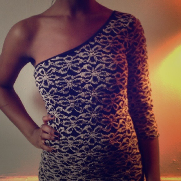 Floral mini dress, one shoulder