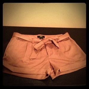Mossimo polyester tan shorts w/ tie belt