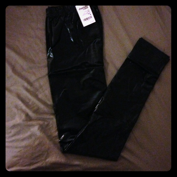 Leather imitation leggings