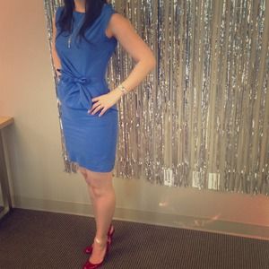 Diane Von Furstenburg blue cocktail dress  size 2