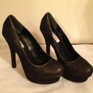 Jennifer Lopez shoes never use !