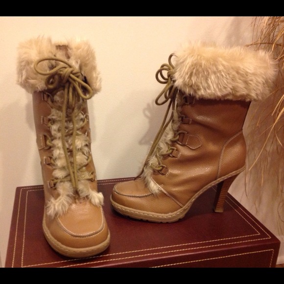 Brand New Faux Fur Mid Calf Boots - Size 10