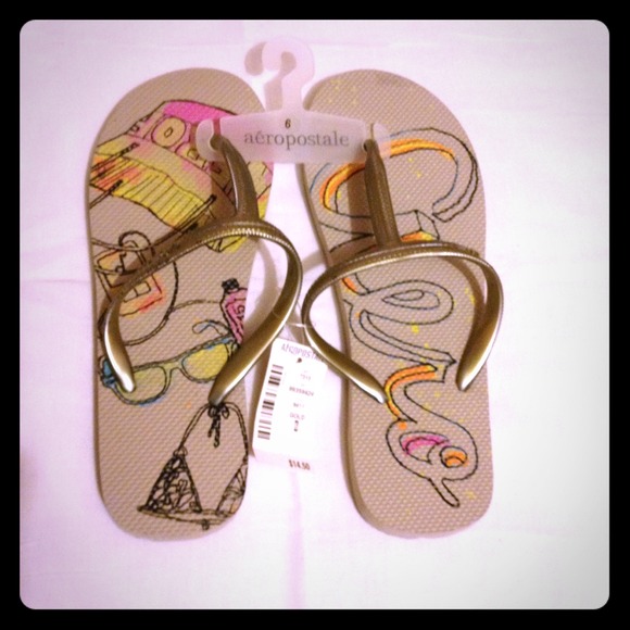 Aeropostale flip flops