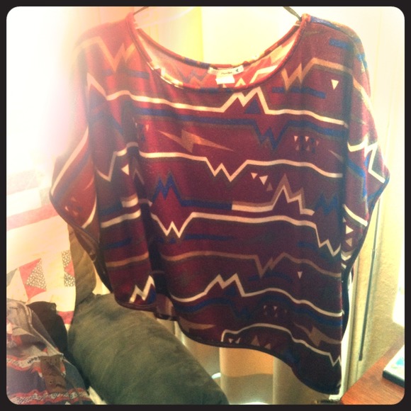 Patterned Loose Fitting Top