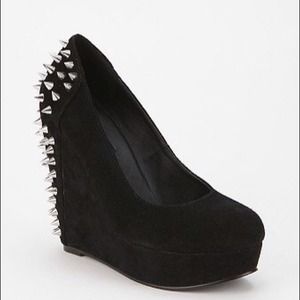 Deena & Ozzy UO Spike-Stud Platform Wedge