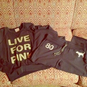 VS Pink! Sweat shirt and capris