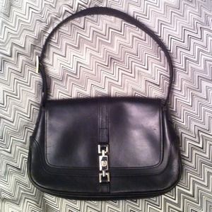 Gucci Classic Black Leather Jackie-O Hobo