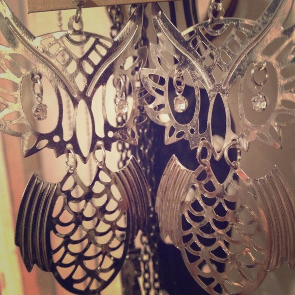 SOLD!    Silver Owl Earrings W/ Rhinestone Eyes