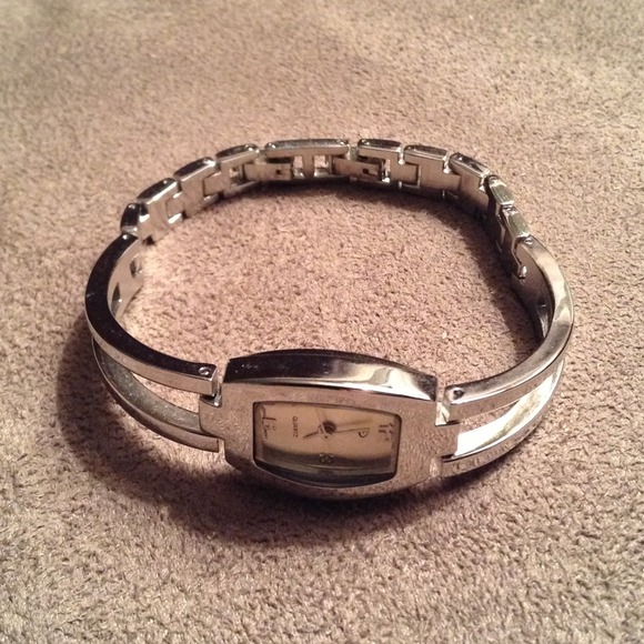 Quartz Woman's Wrist Watch mo. #PL1360S - Picture 2 of 4