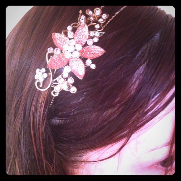 ****SOLD****Tiara Headband. Worn once.