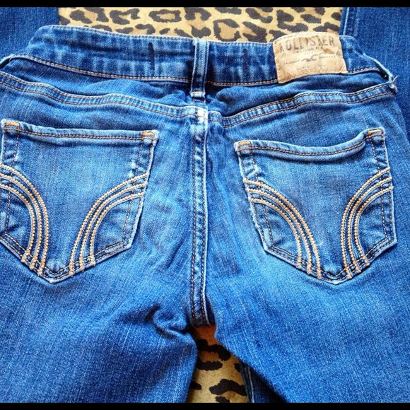 3 Hollister jeans bundle