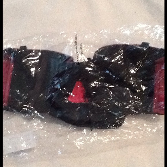 Fredrick's of Hollywood Bra & Halfslip Set - Picture 3 of 4