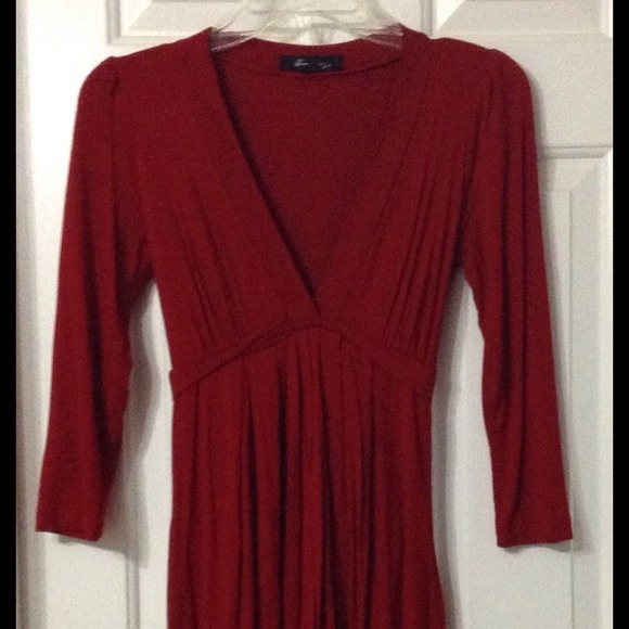 Red Dress - Picture 2 of 4