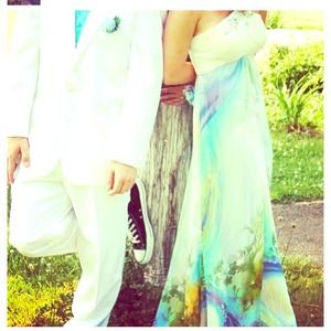 Last years prom dress, only worn once!