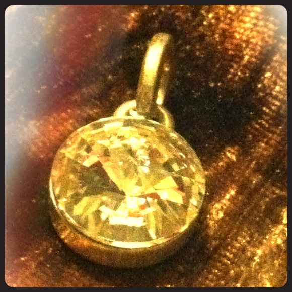 Swarvoski Crystal Statement Necklace Pendant