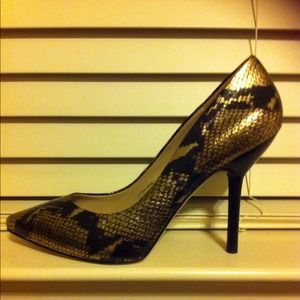 •PRICE REDUCED• Via Spiga Stilettos