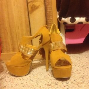 Price Reduced- Yellow Platform Heels