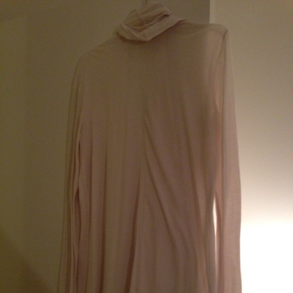 The Row wrap - Picture 2 of 3